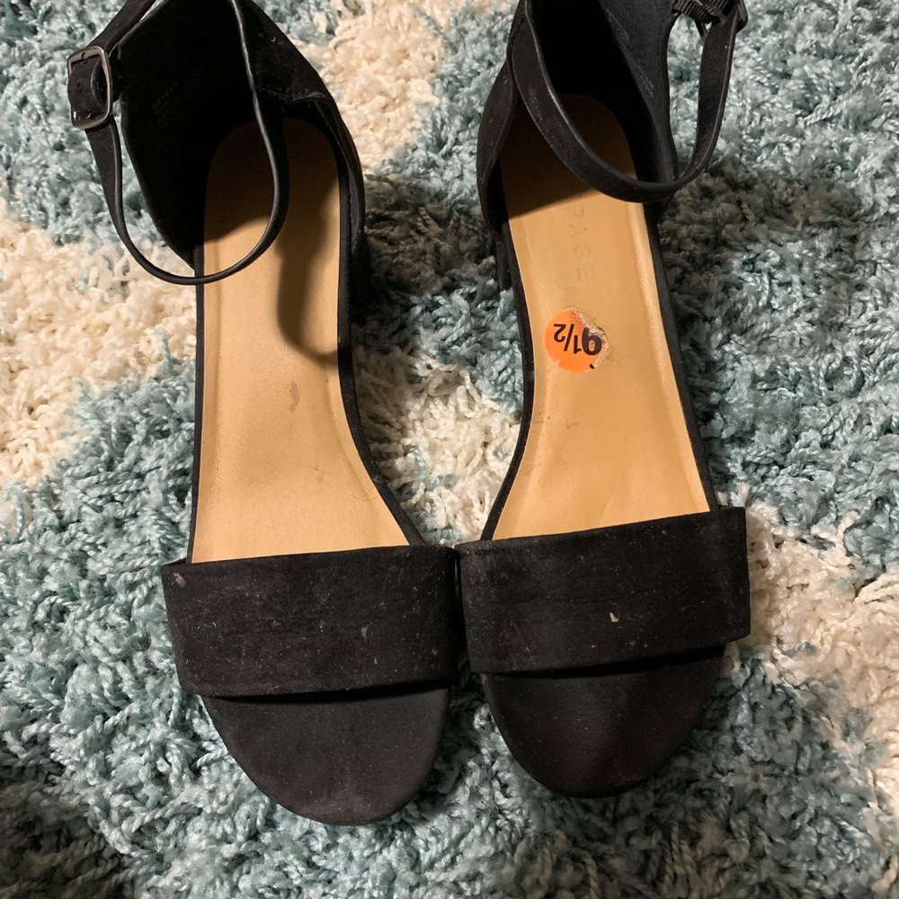 RAMPAGE Black Ankle Strap Block Heels Size 9 1/2